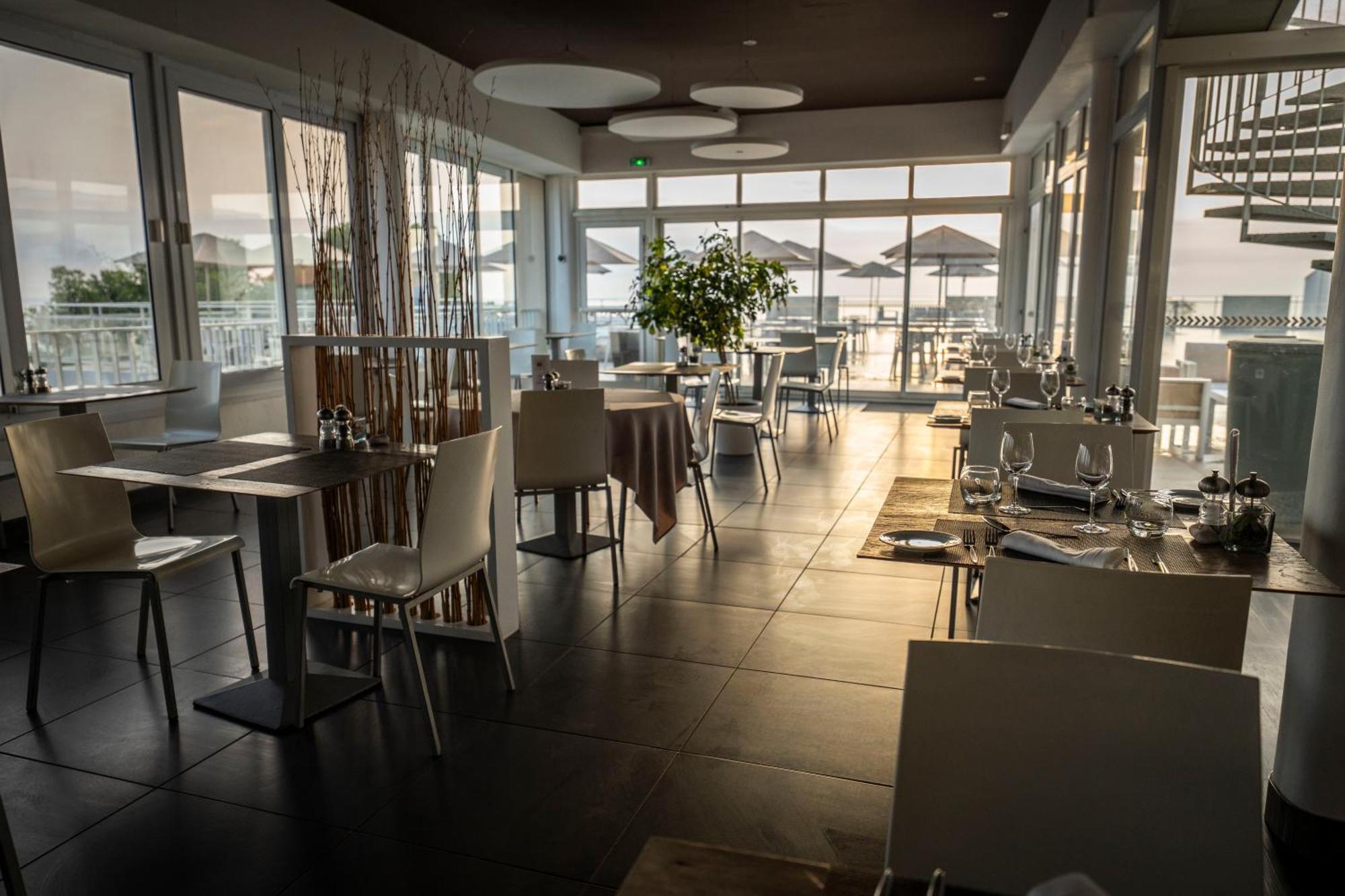 Hotel Cote Thalasso & Marin 4*